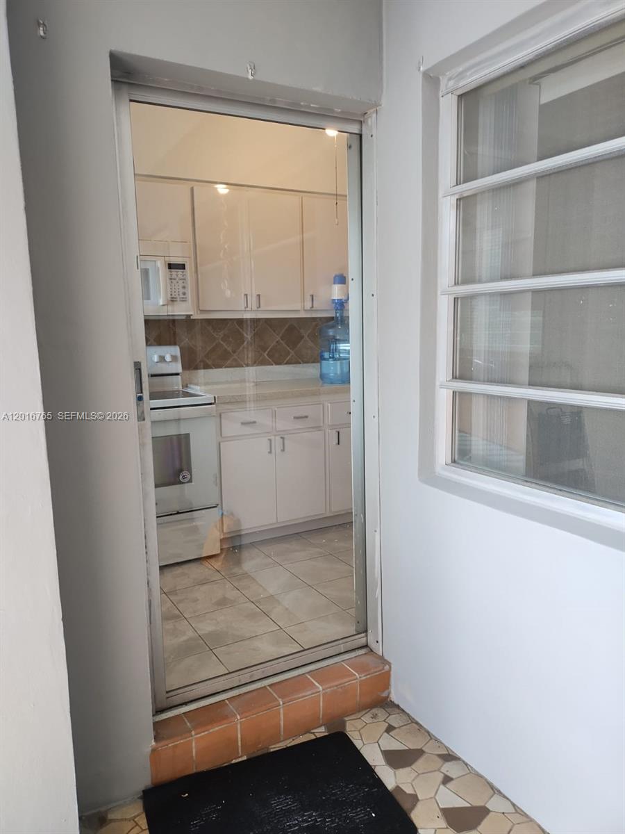 ELDORADO PLAZA EAST CONDO - Residential