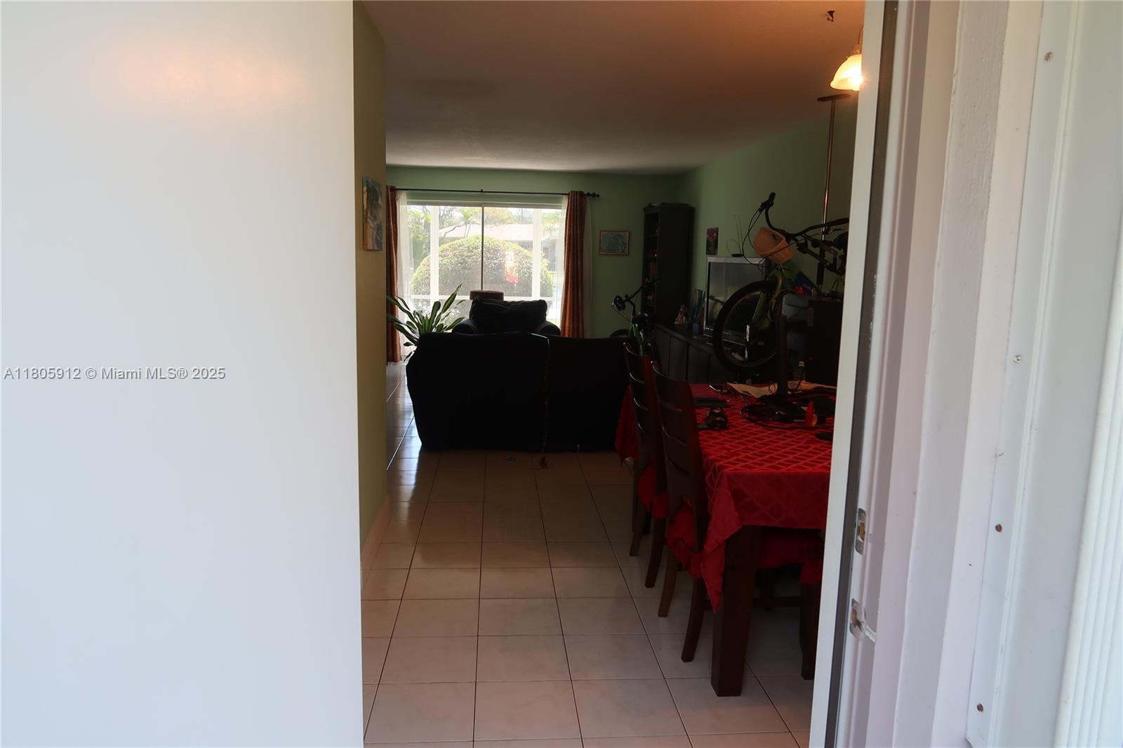 GOLDEN ISLES CONDO APTS - Residential