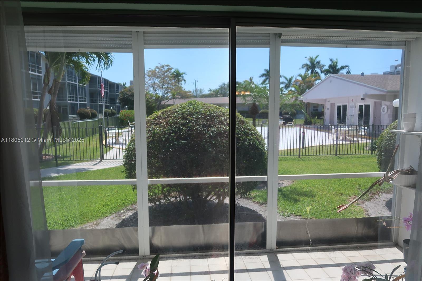 GOLDEN ISLES CONDO APTS - Residential