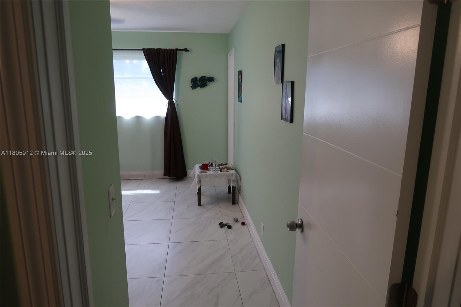 GOLDEN ISLES CONDO APTS - Residential