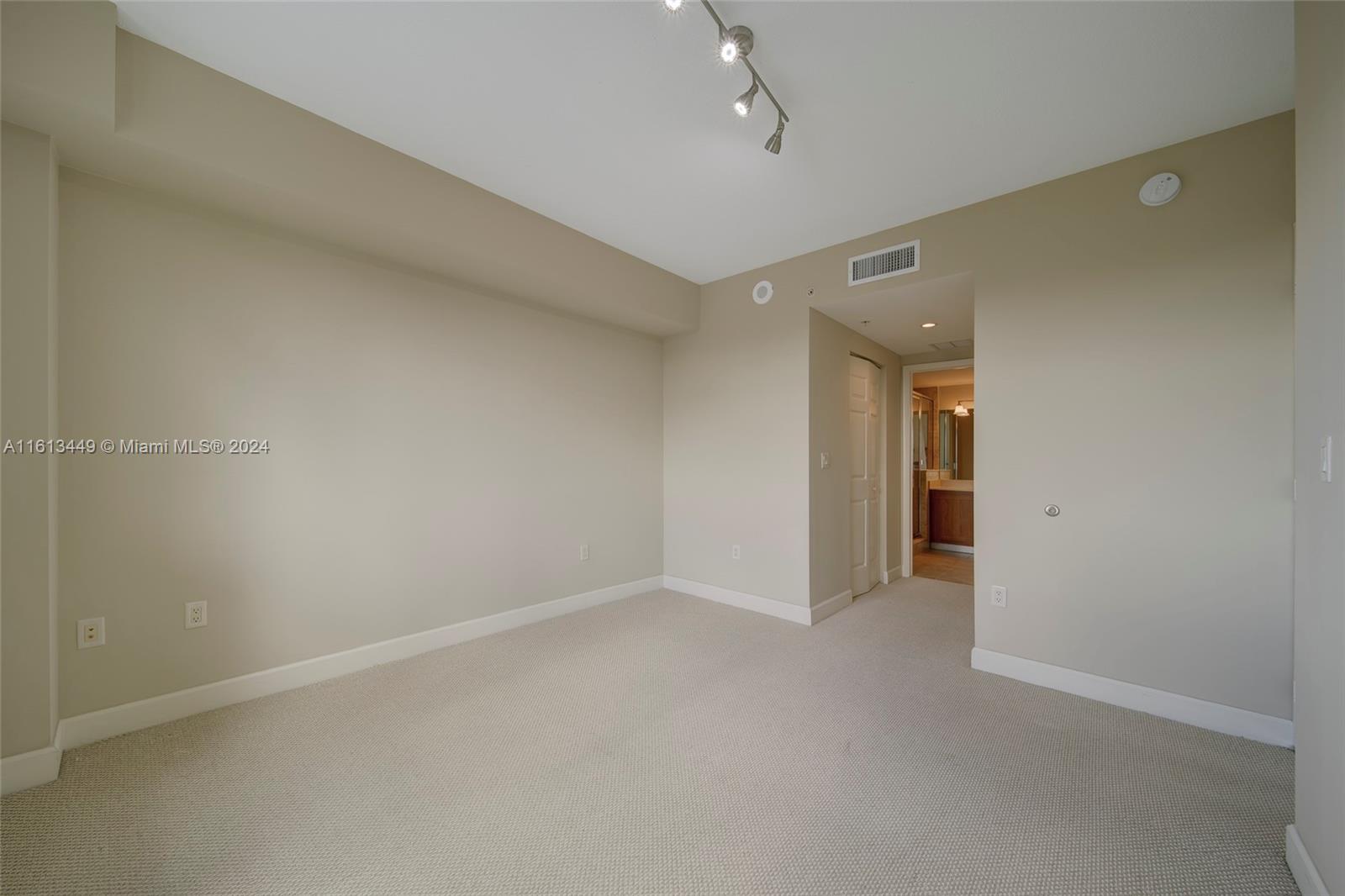 1300 PONCE CONDO - Residential Lease