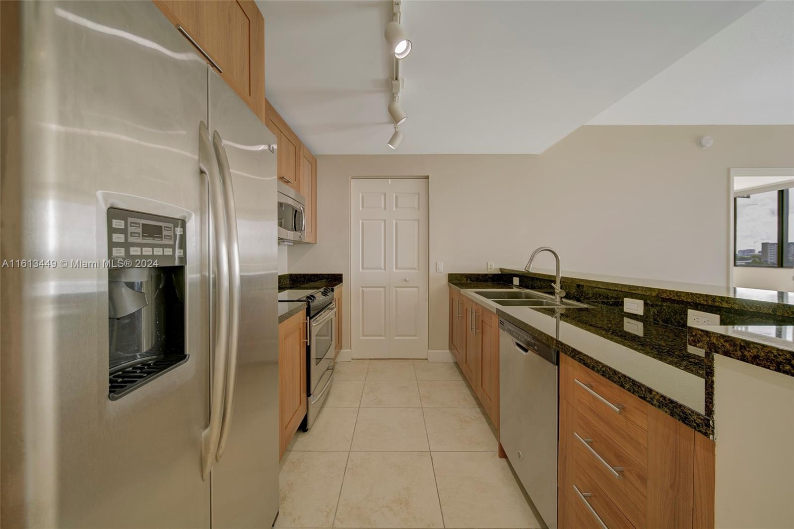 1300 PONCE CONDO - Residential Lease