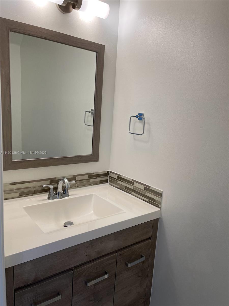 San Simeon - Residential Lease