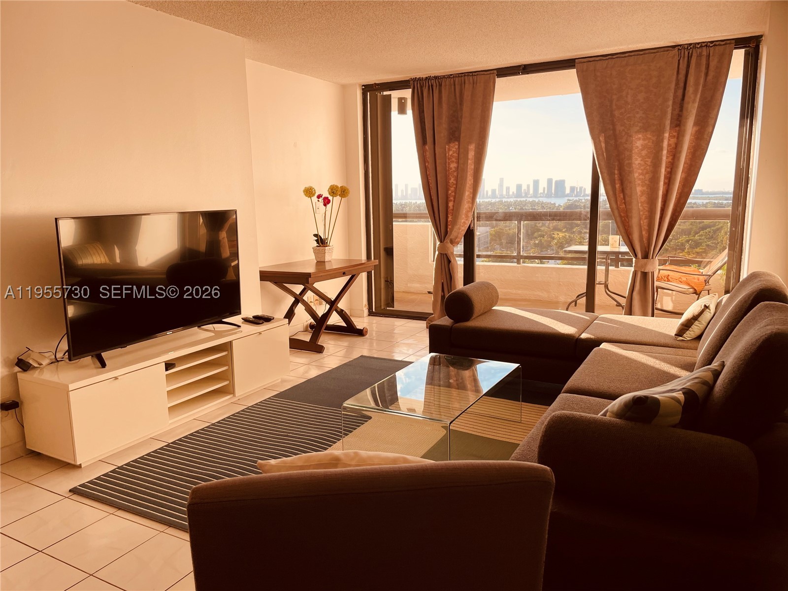 CLUB ATLANTIS CONDO - Residential