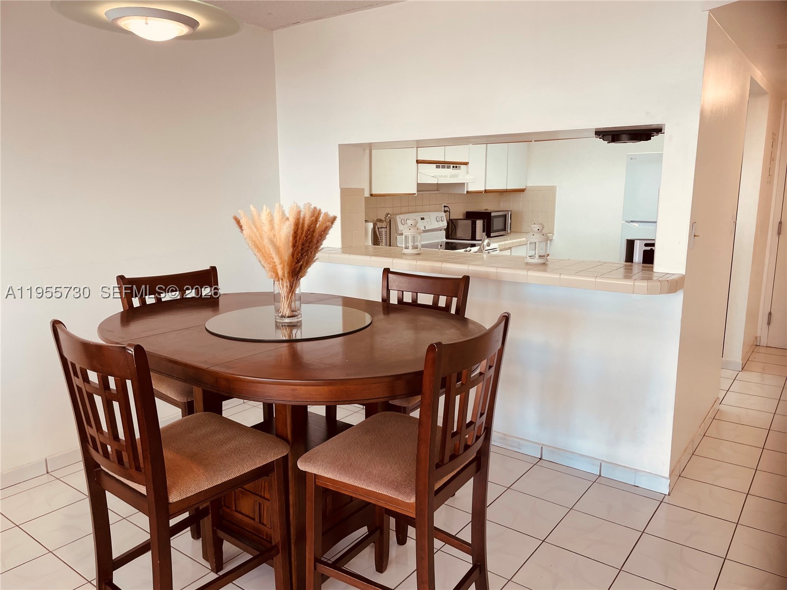 CLUB ATLANTIS CONDO - Residential