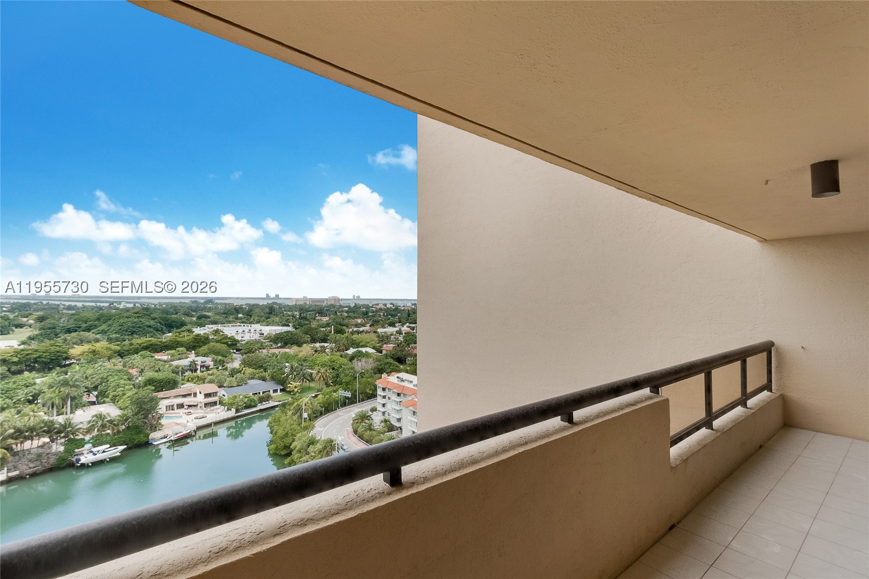 CLUB ATLANTIS CONDO - Residential