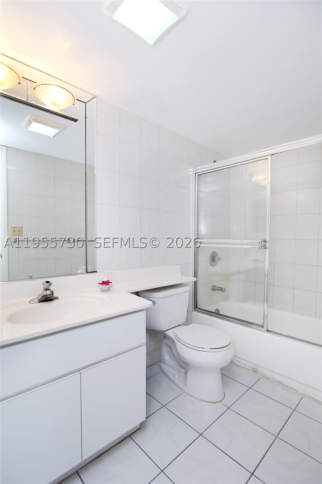 CLUB ATLANTIS CONDO - Residential