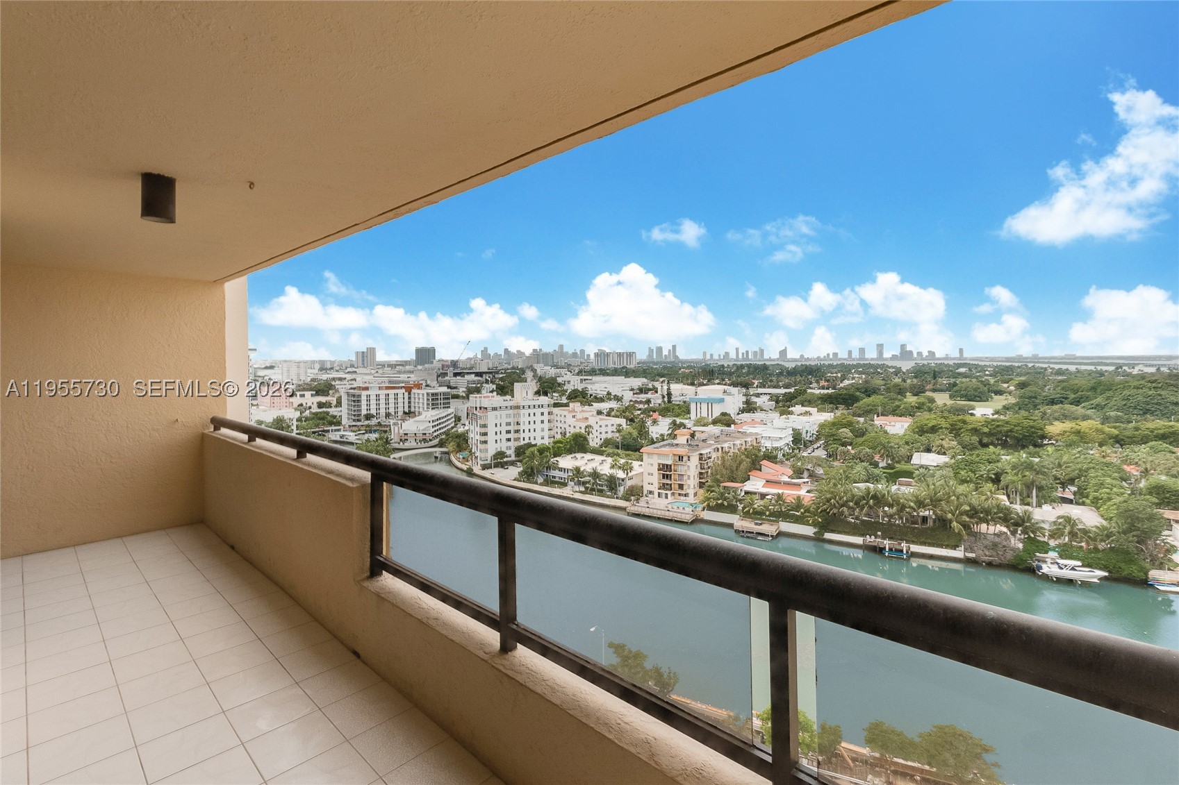 CLUB ATLANTIS CONDO - Residential