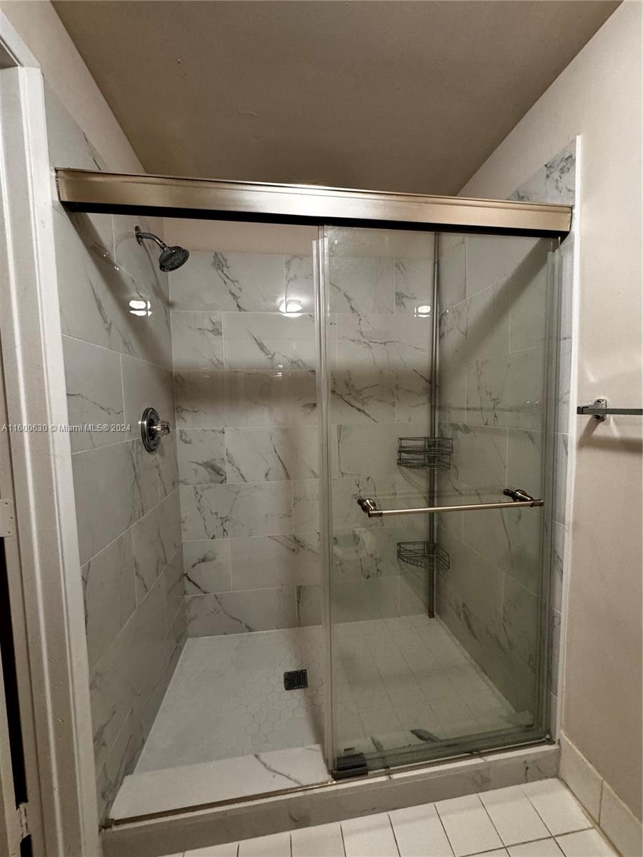 COURTYARDS AT DAVIE CONDO - Residential Lease