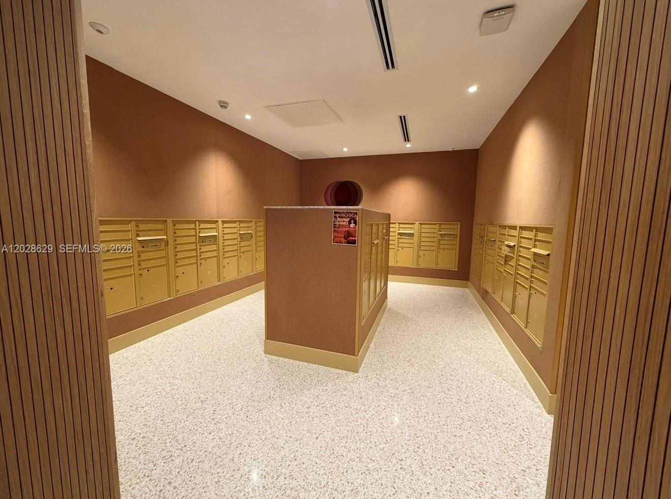 The Standard Midtown - Residential Lease