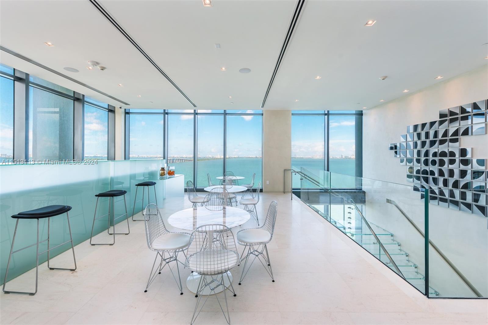 ONE PARAISO CONDO - Residential