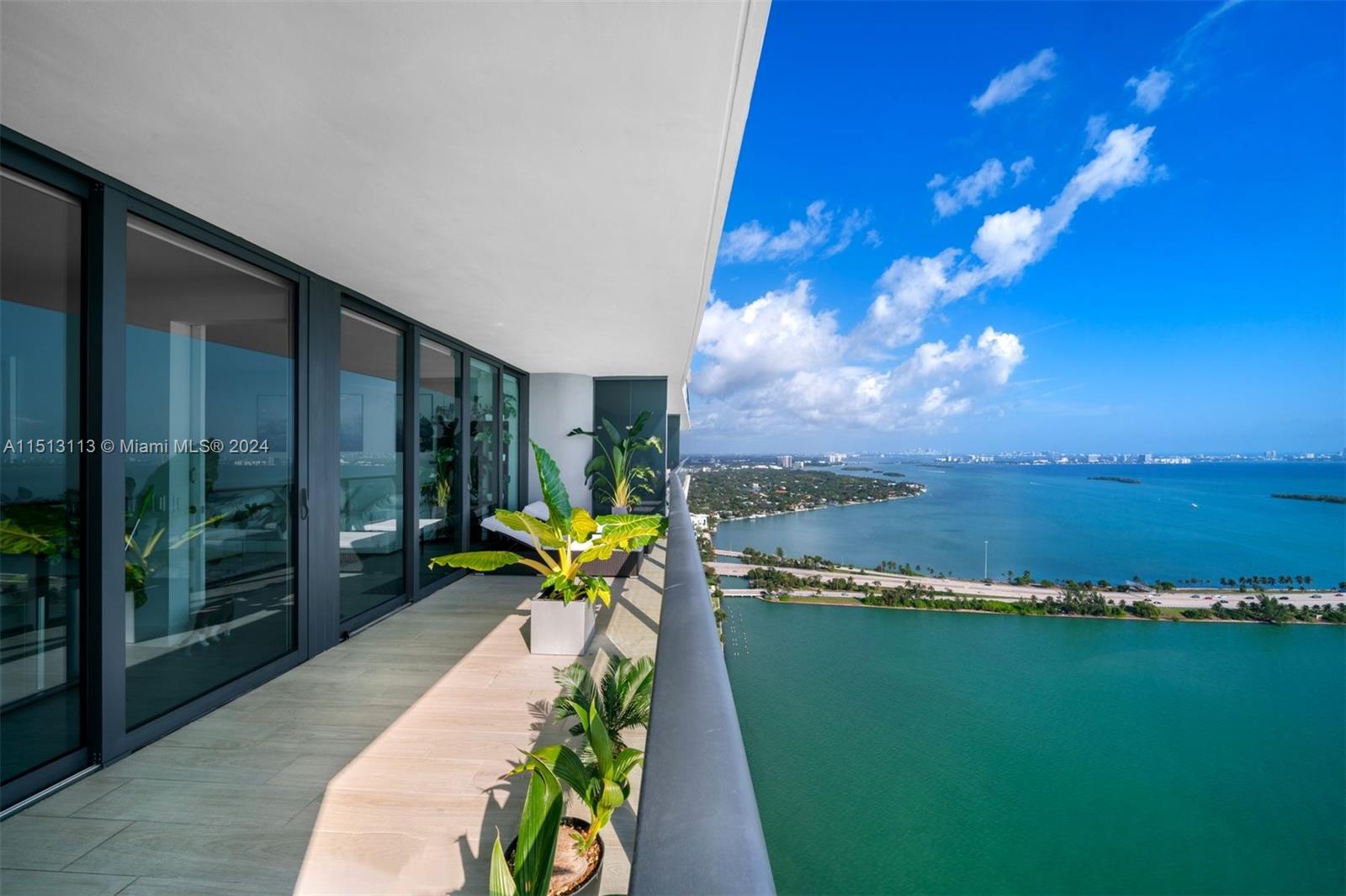 ONE PARAISO CONDO - Residential