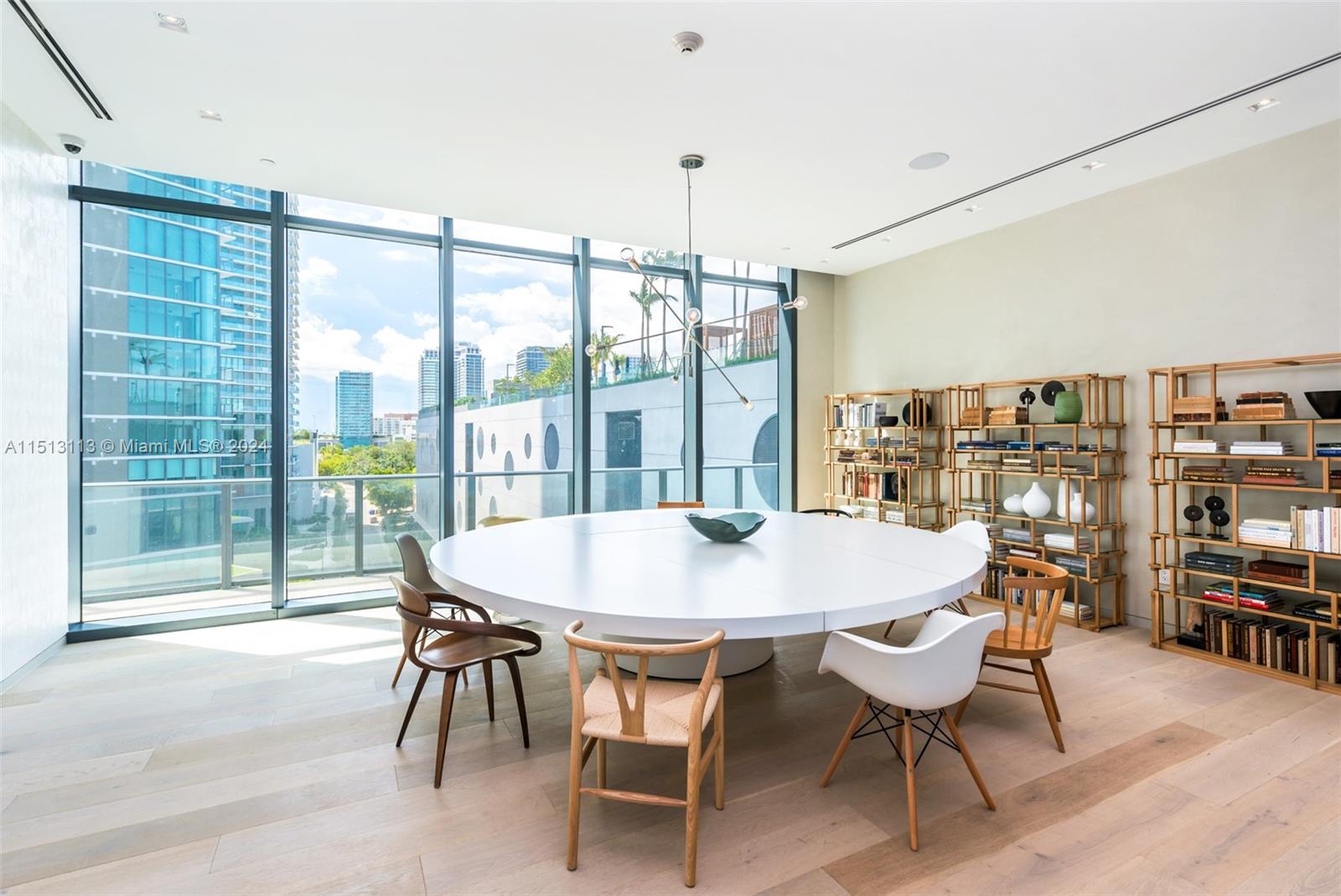 ONE PARAISO CONDO - Residential