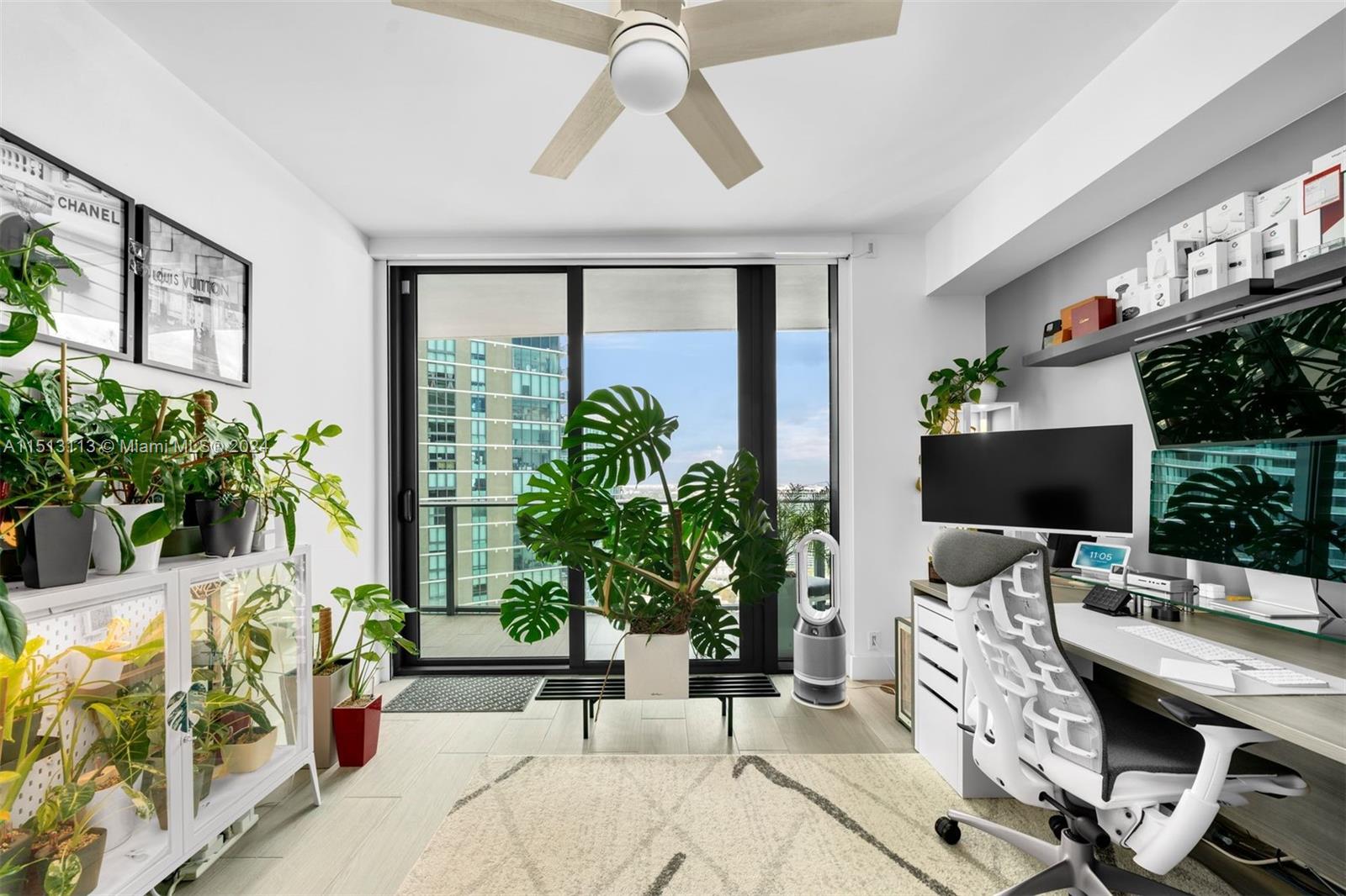 ONE PARAISO CONDO - Residential