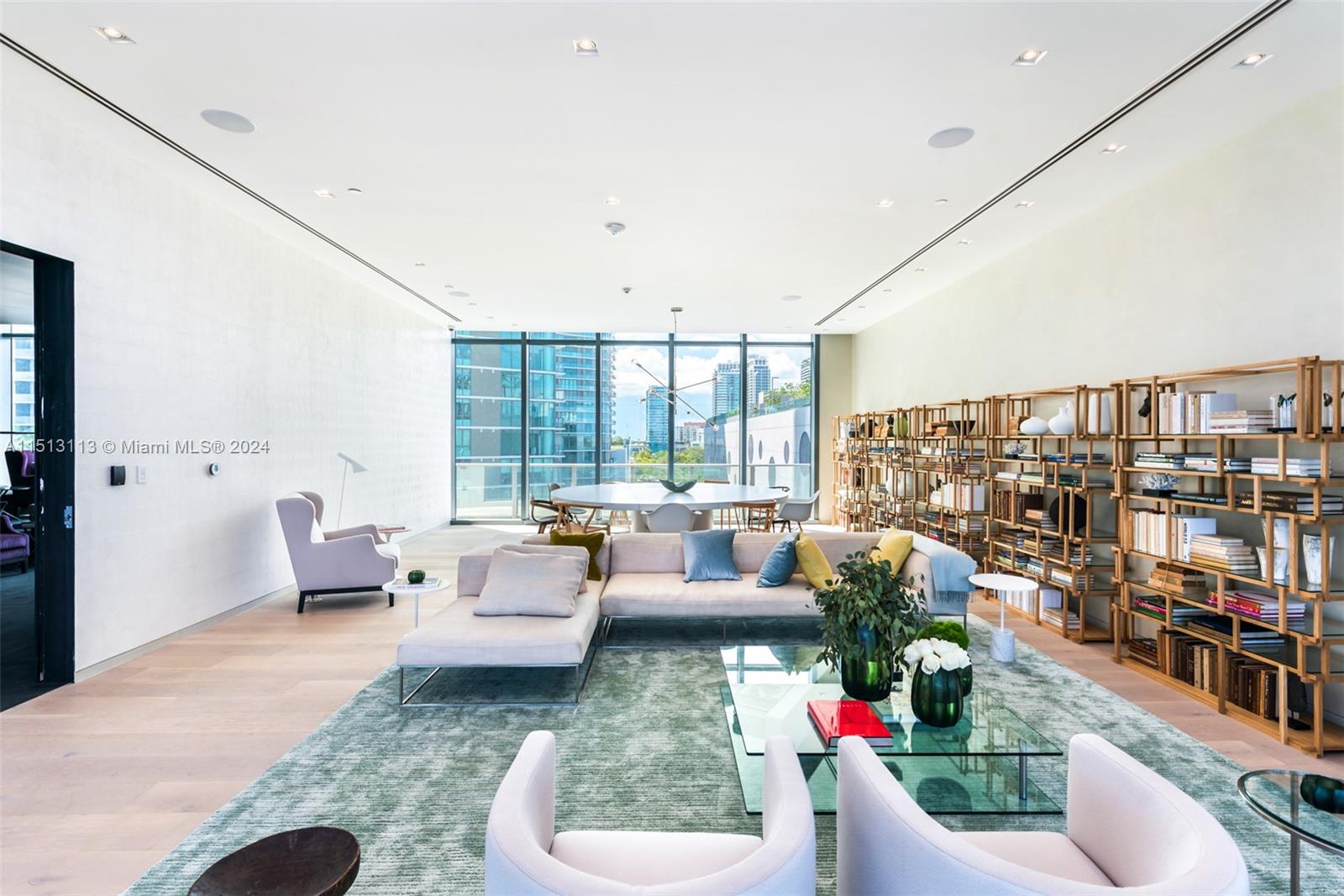 ONE PARAISO CONDO - Residential