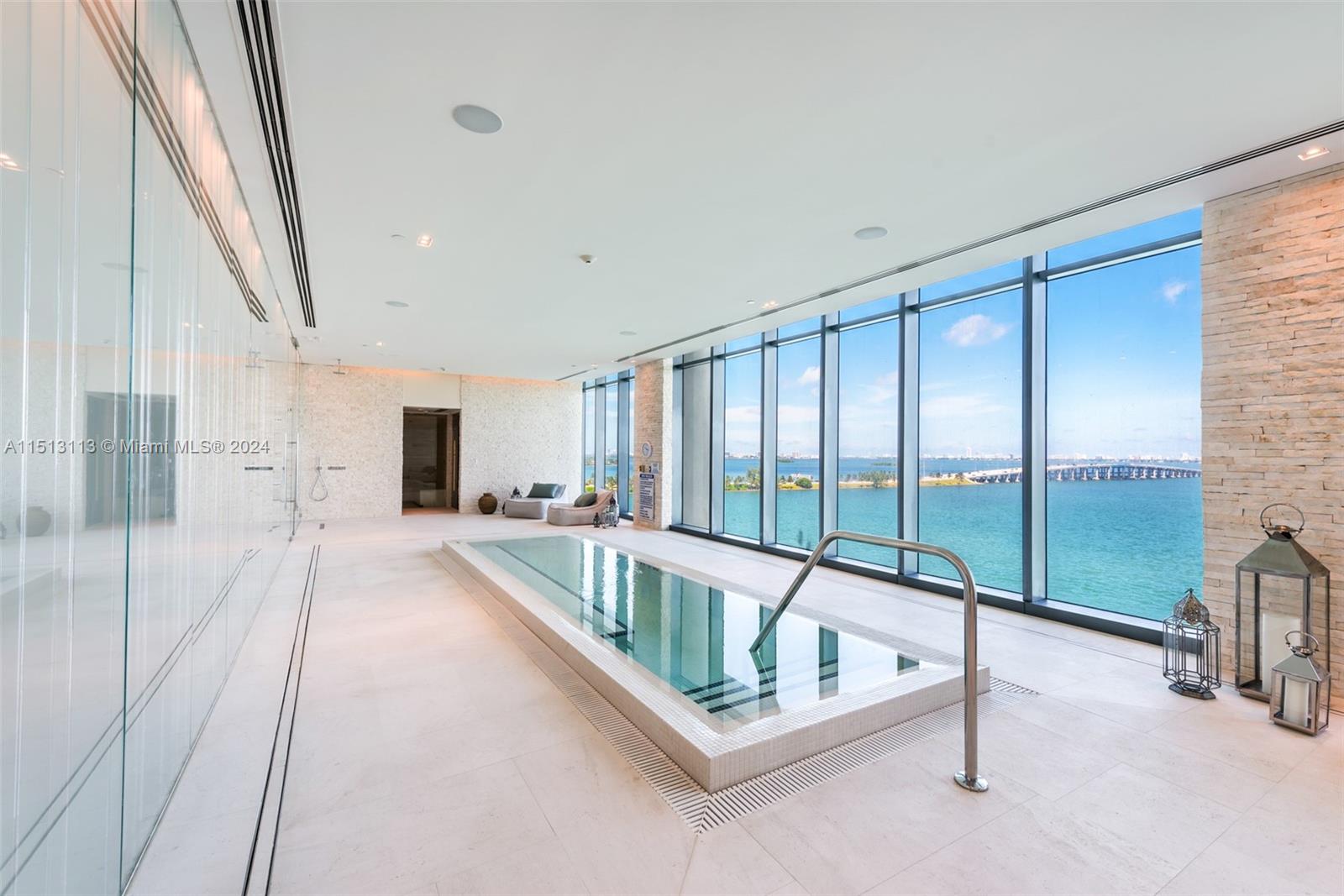 ONE PARAISO CONDO - Residential