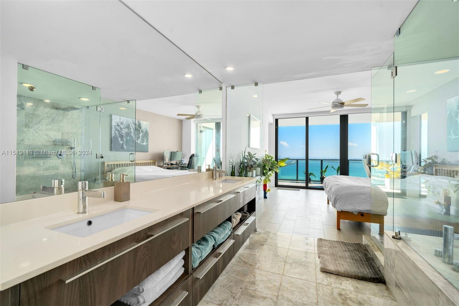 ONE PARAISO CONDO - Residential