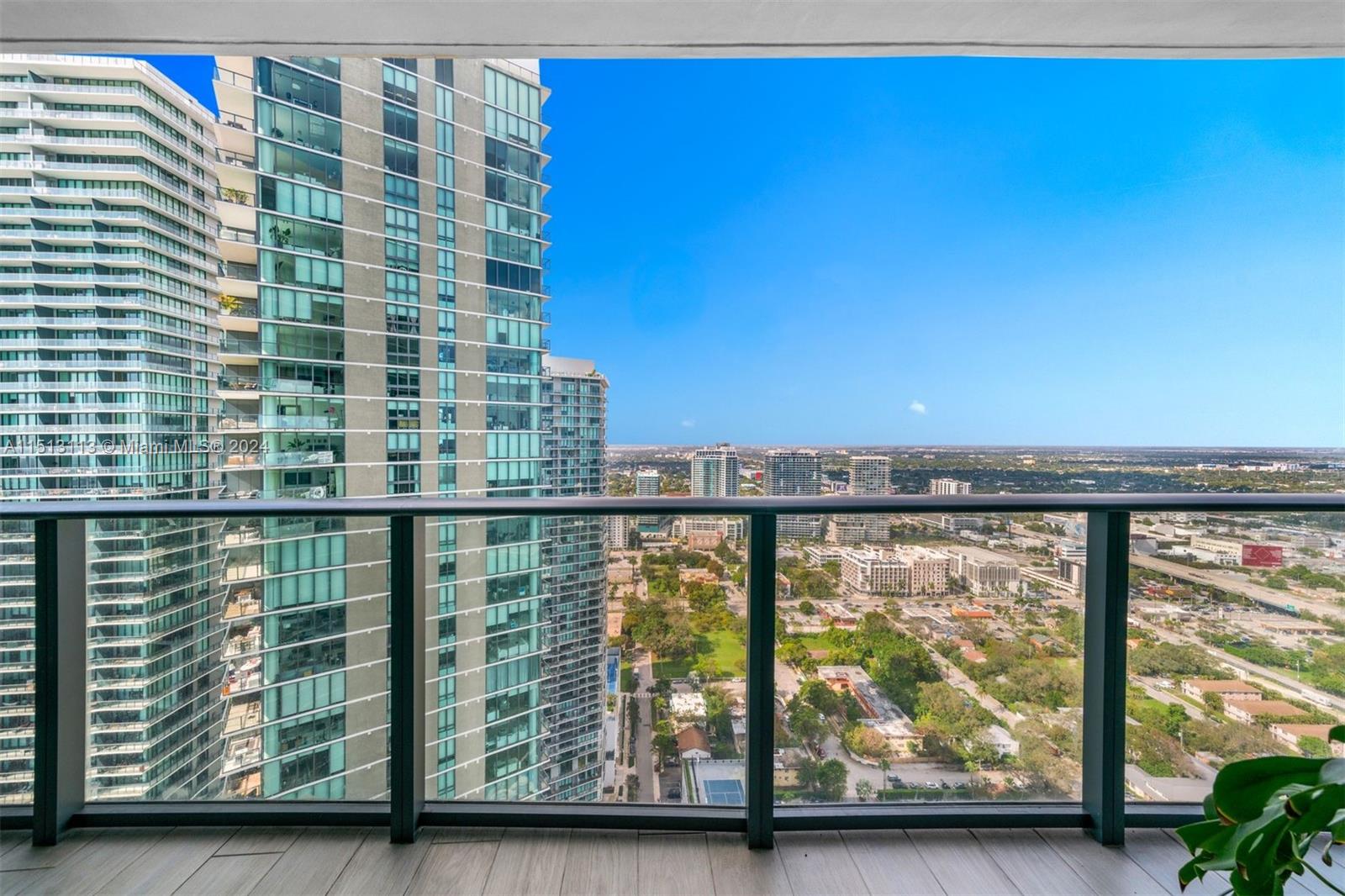 ONE PARAISO CONDO - Residential