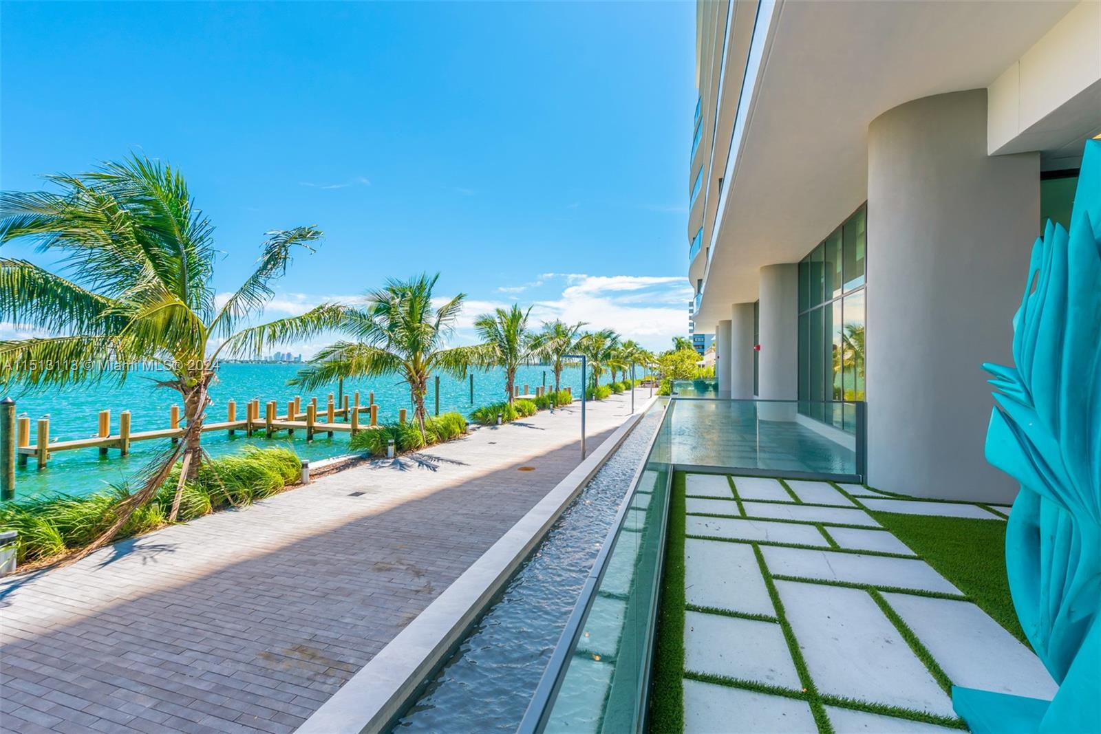 ONE PARAISO CONDO - Residential