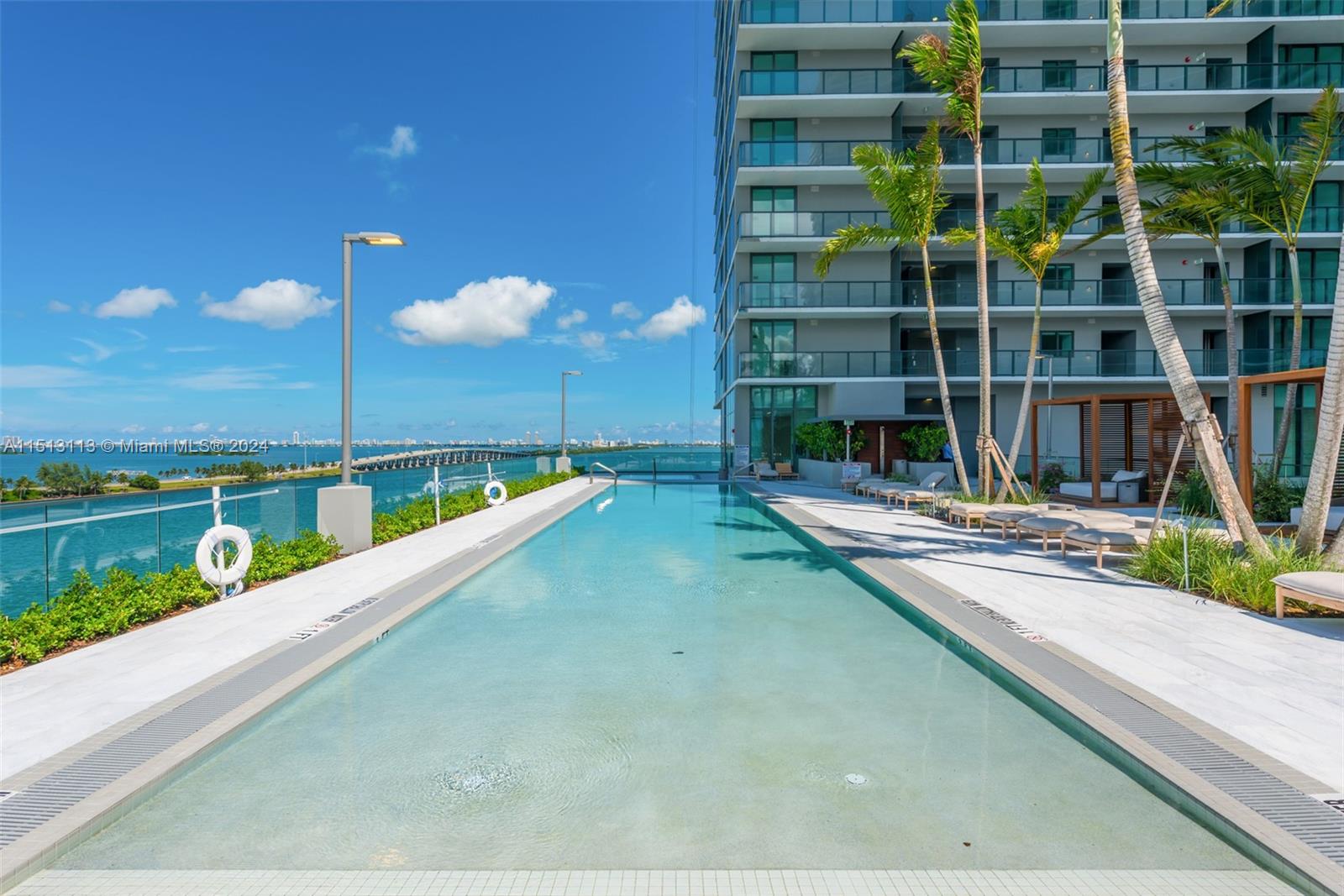 ONE PARAISO CONDO - Residential