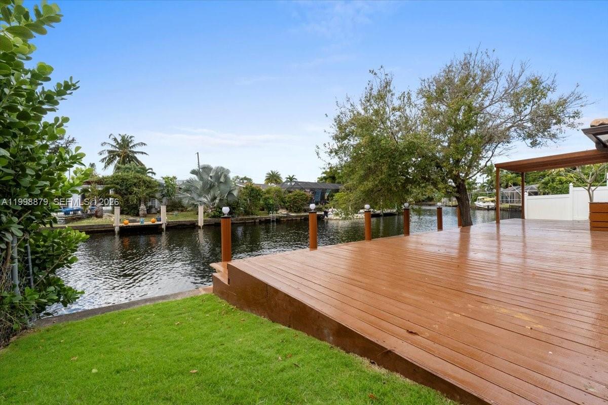 ROYAL PALM ACRES THIRD SE - Residential