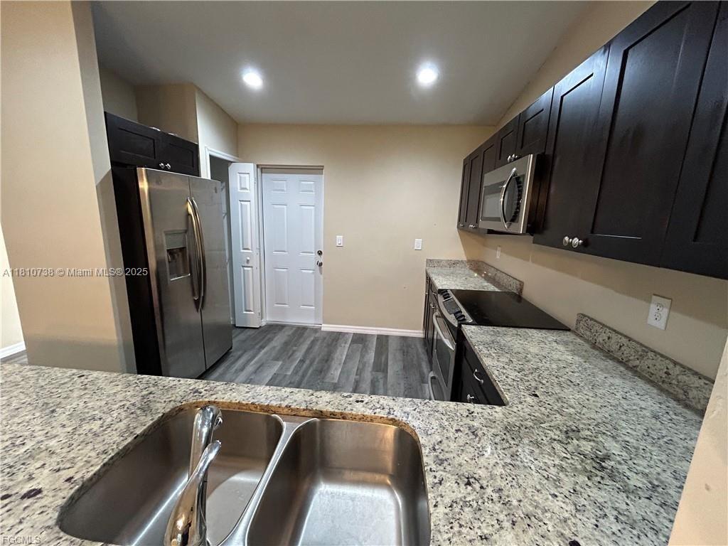 Port Charlotte - Residential