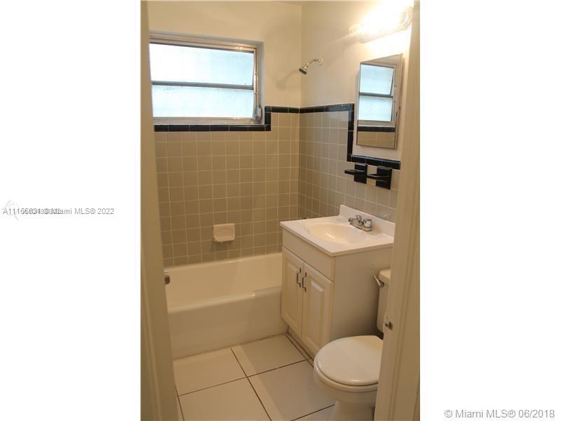 LAKE FOREST SEC 2 - Residential Lease