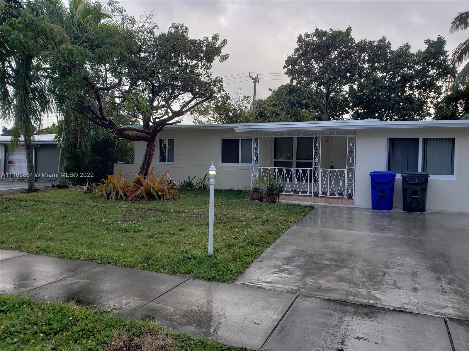 LAKE FOREST SEC 2 - Residential Lease