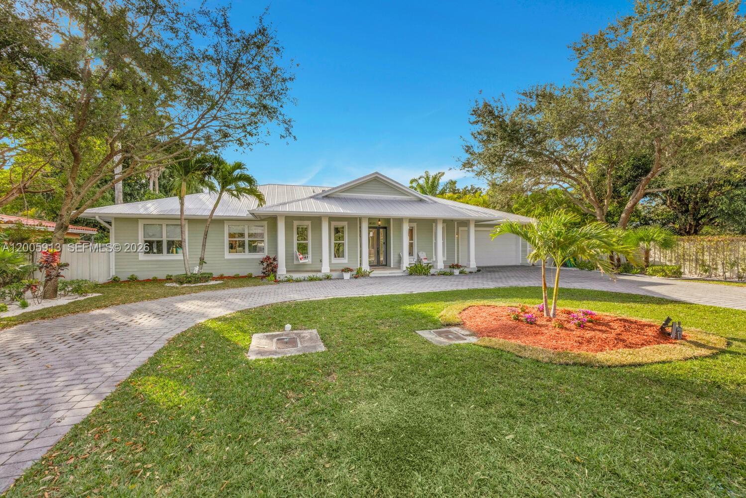 BEVERLY GARDENS - Residential