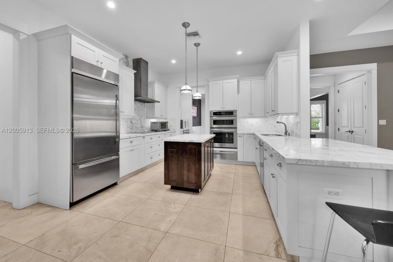 BEVERLY GARDENS - Residential