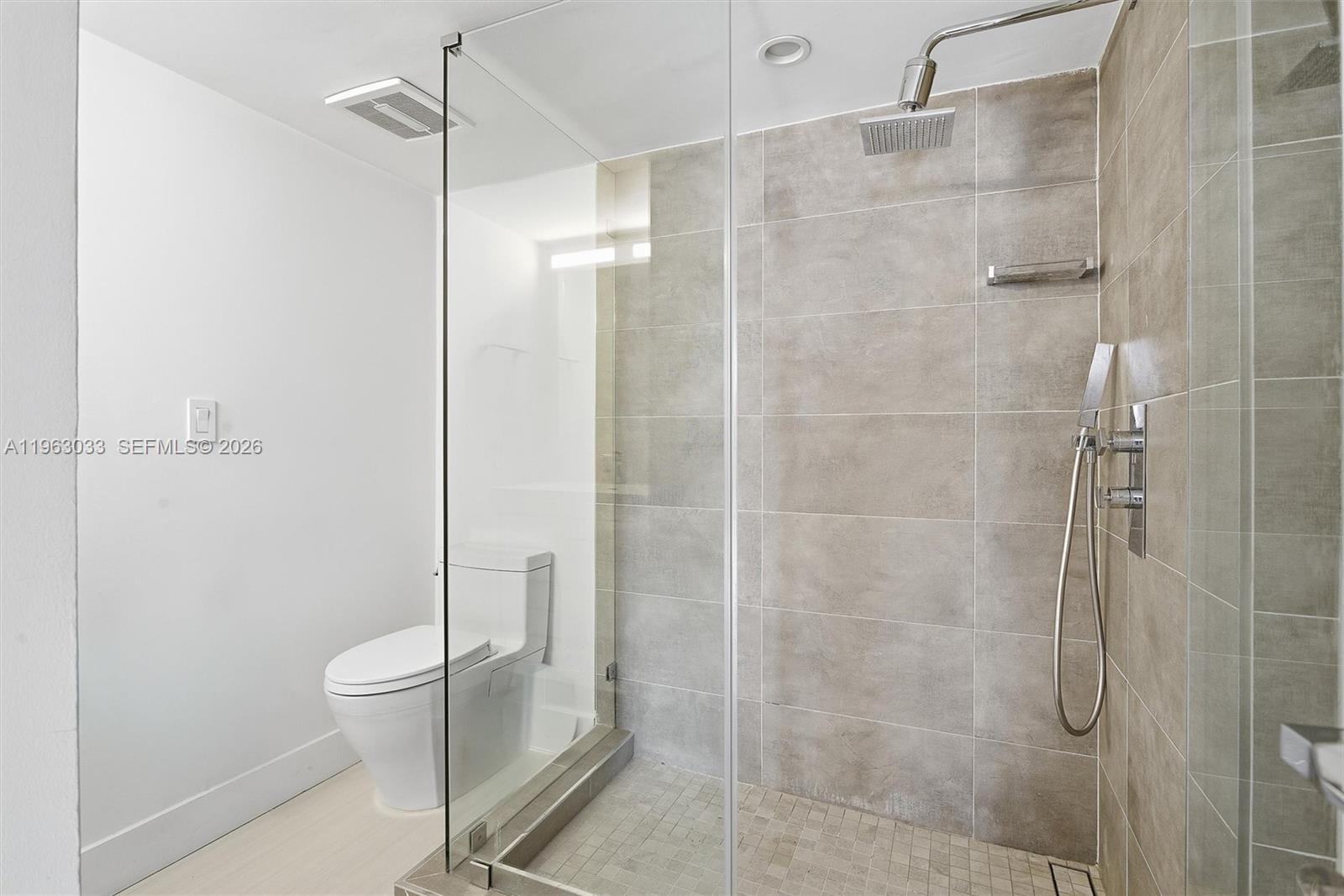 BRICKELL KEY II CONDO - Residential