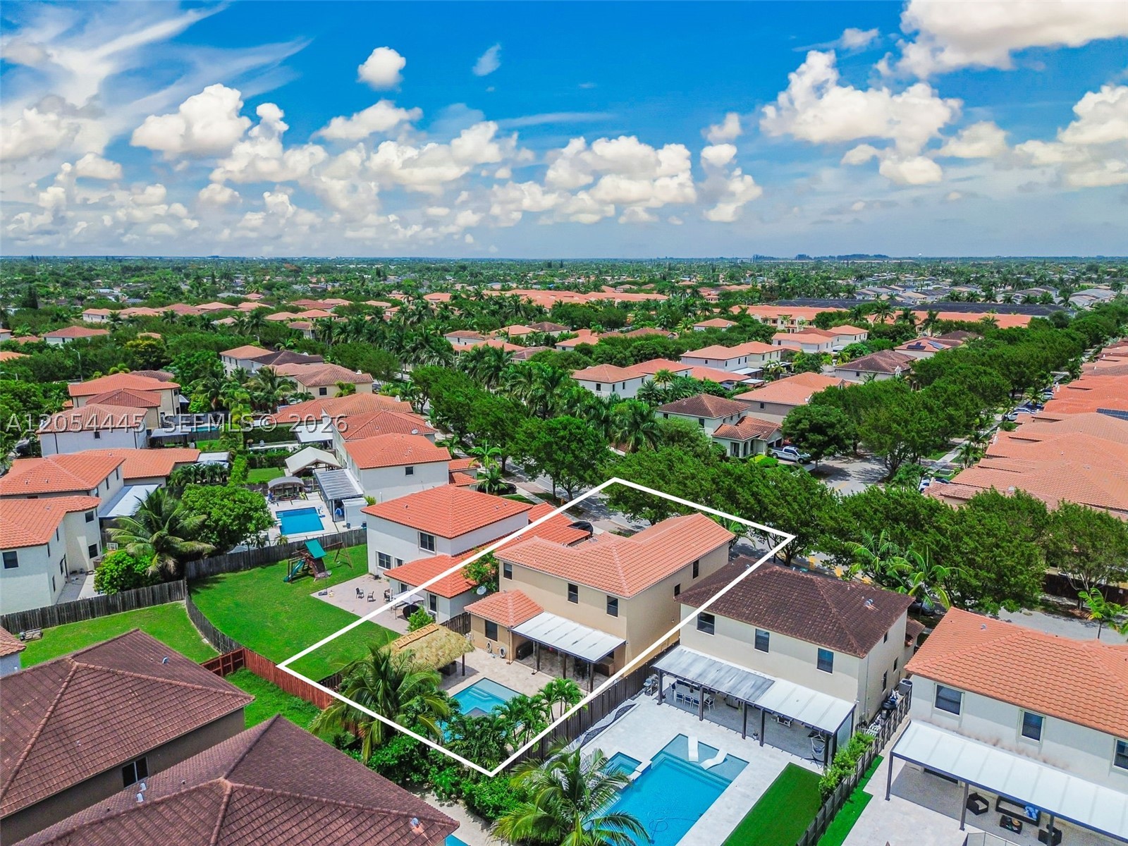 VENETIAN PARC WEST - Residential