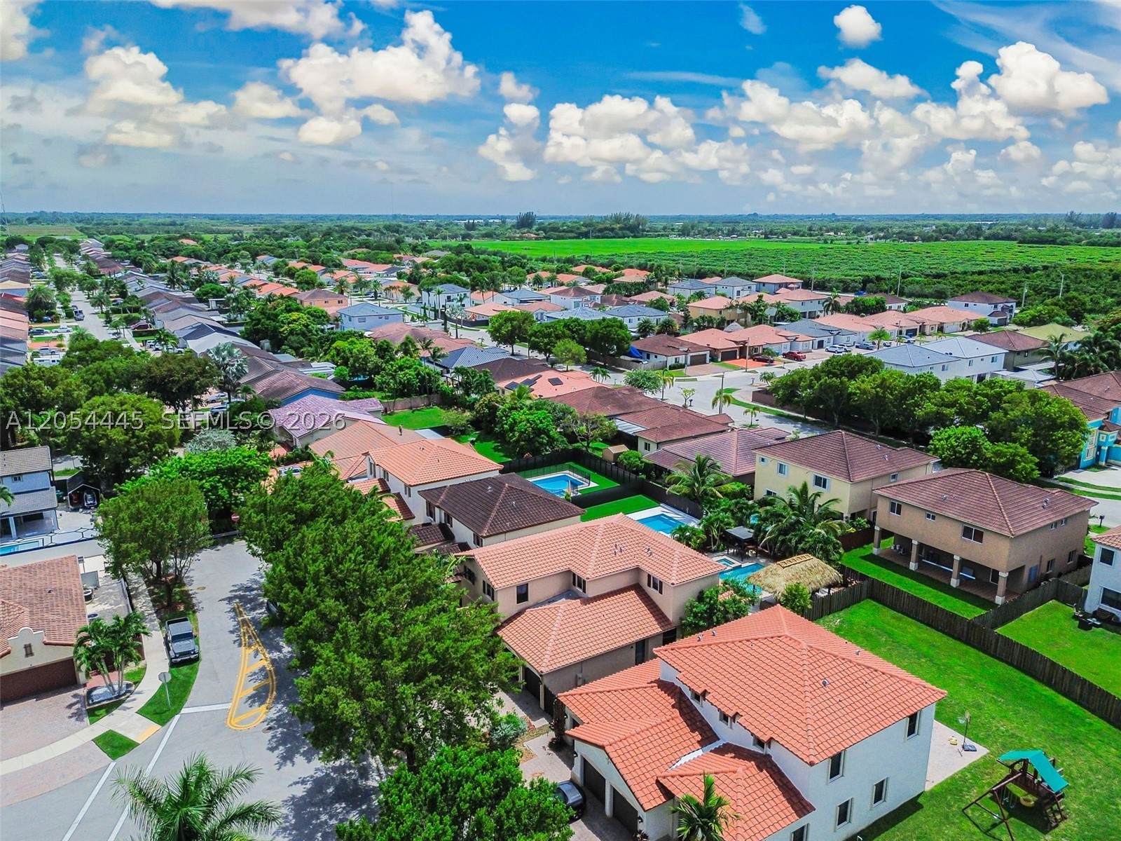 VENETIAN PARC WEST - Residential