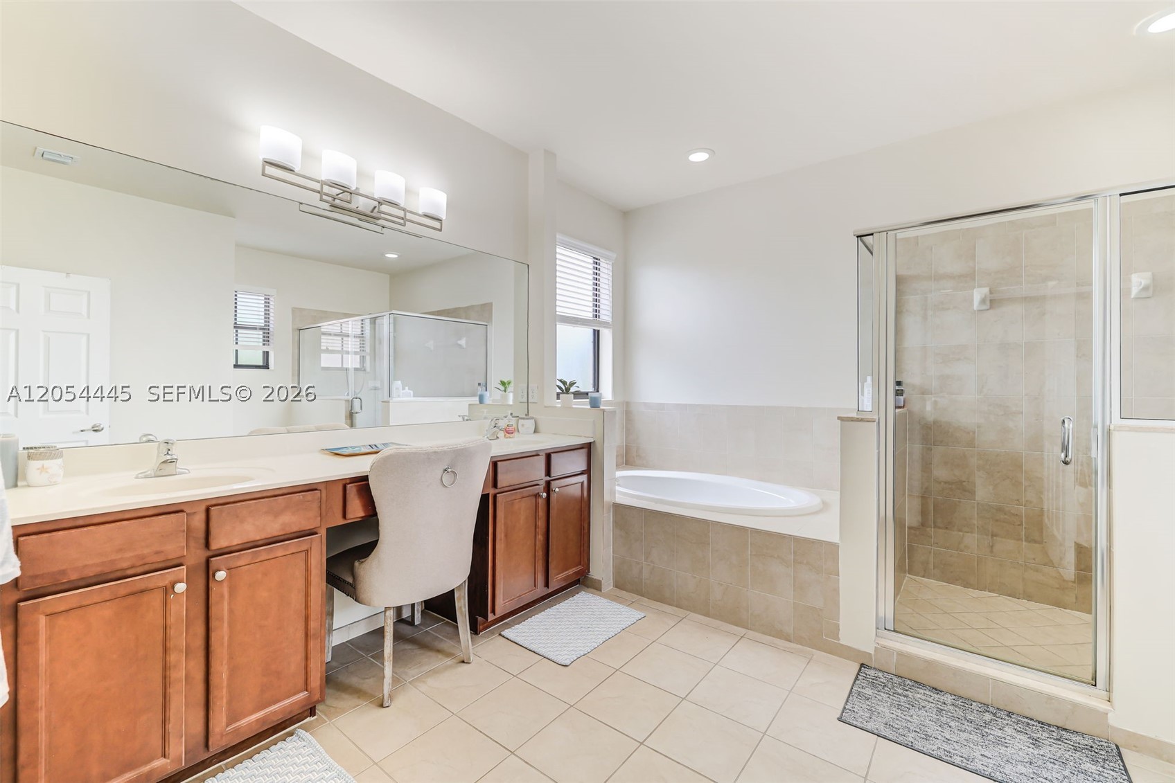 VENETIAN PARC WEST - Residential