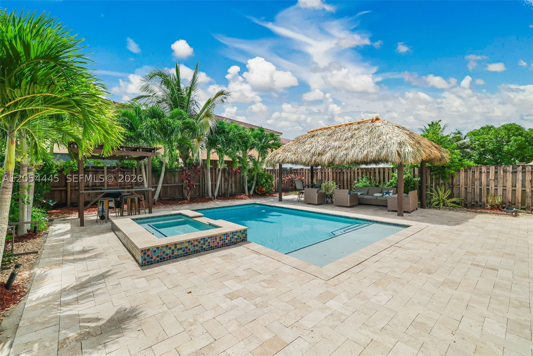 VENETIAN PARC WEST - Residential