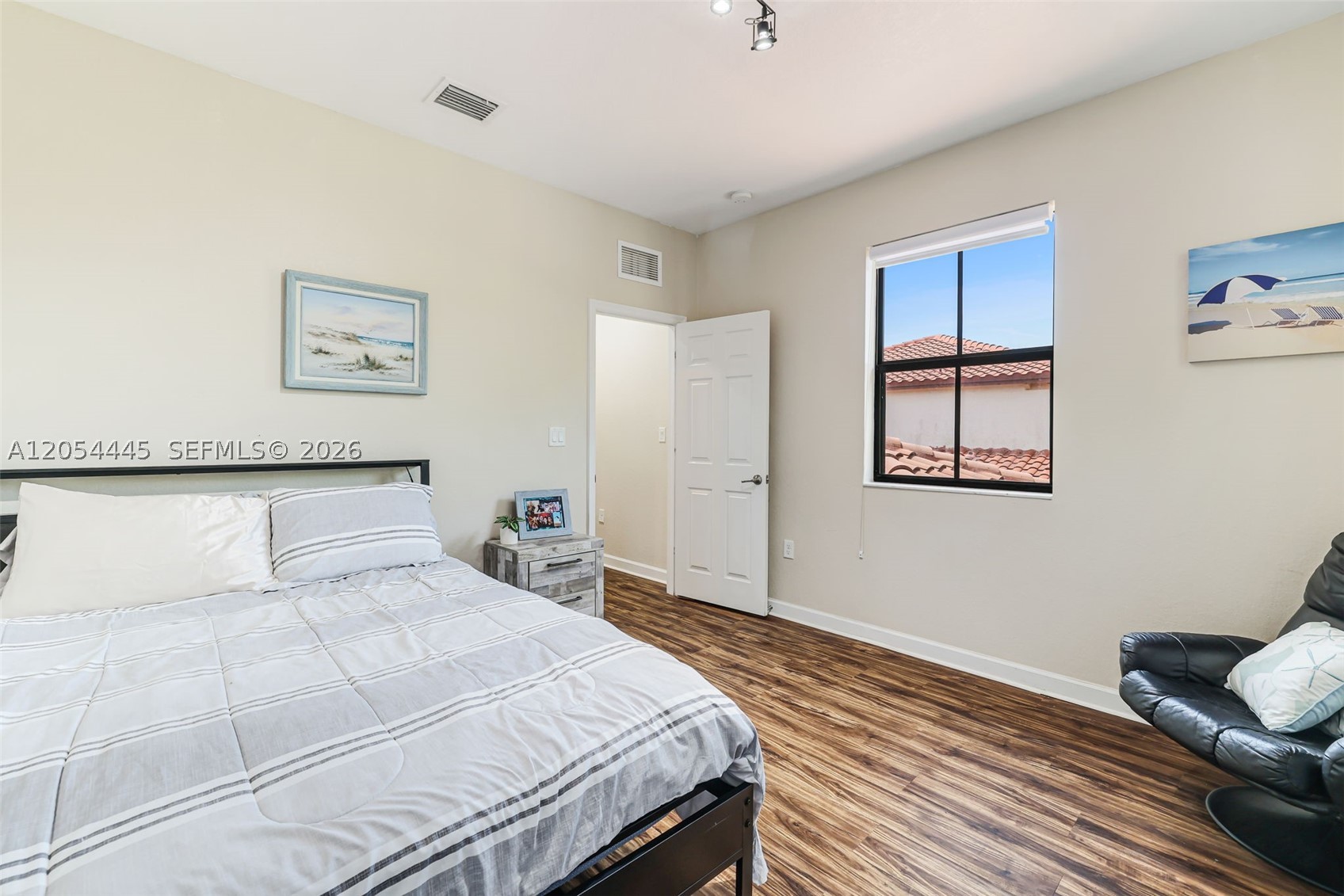 VENETIAN PARC WEST - Residential