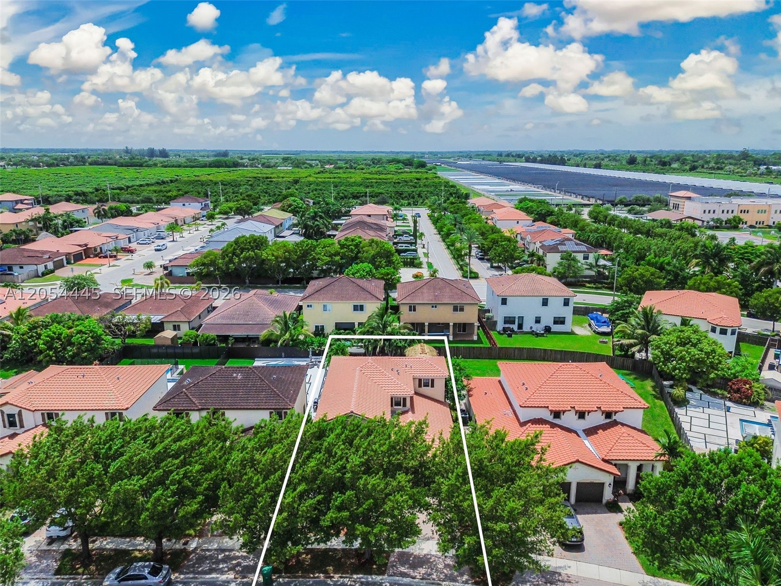 VENETIAN PARC WEST - Residential
