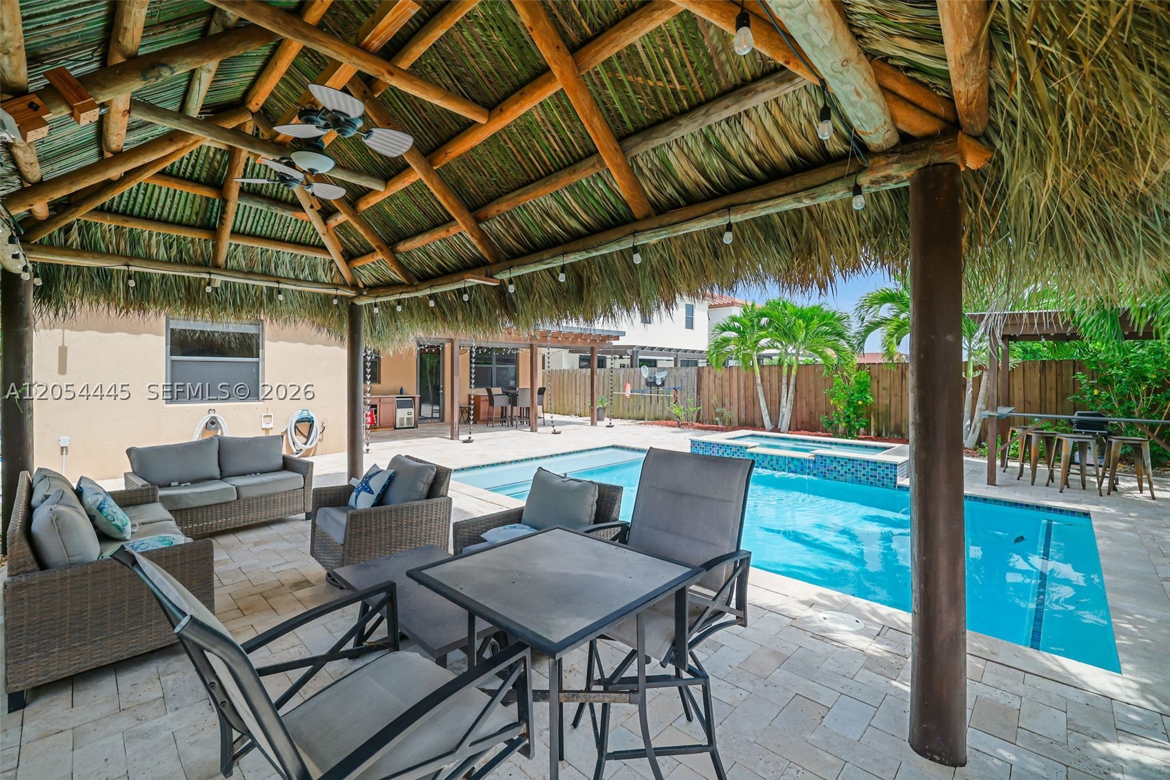 VENETIAN PARC WEST - Residential