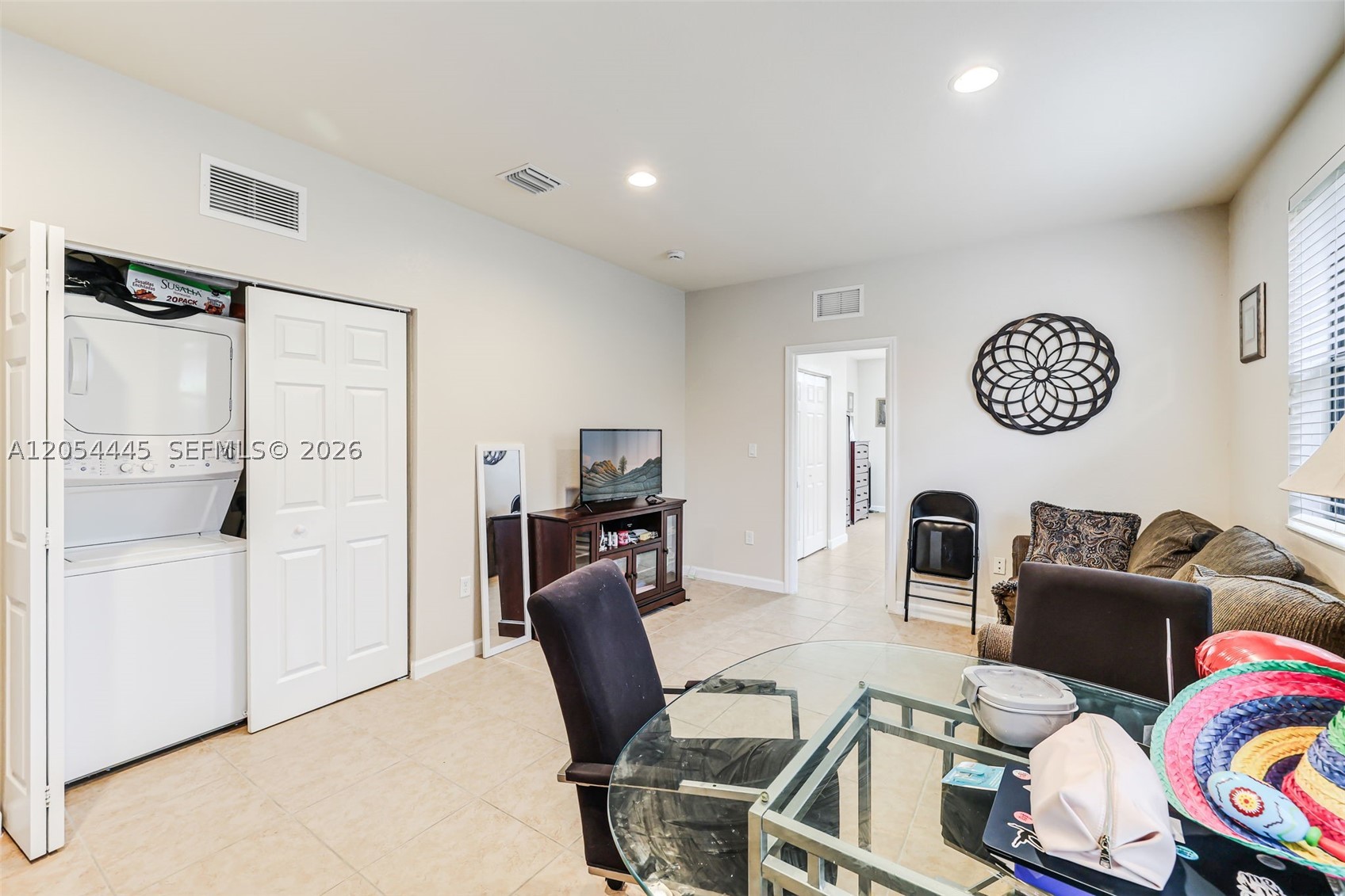 VENETIAN PARC WEST - Residential