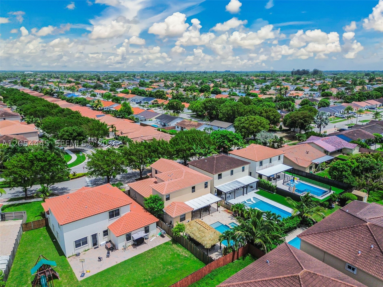 VENETIAN PARC WEST - Residential