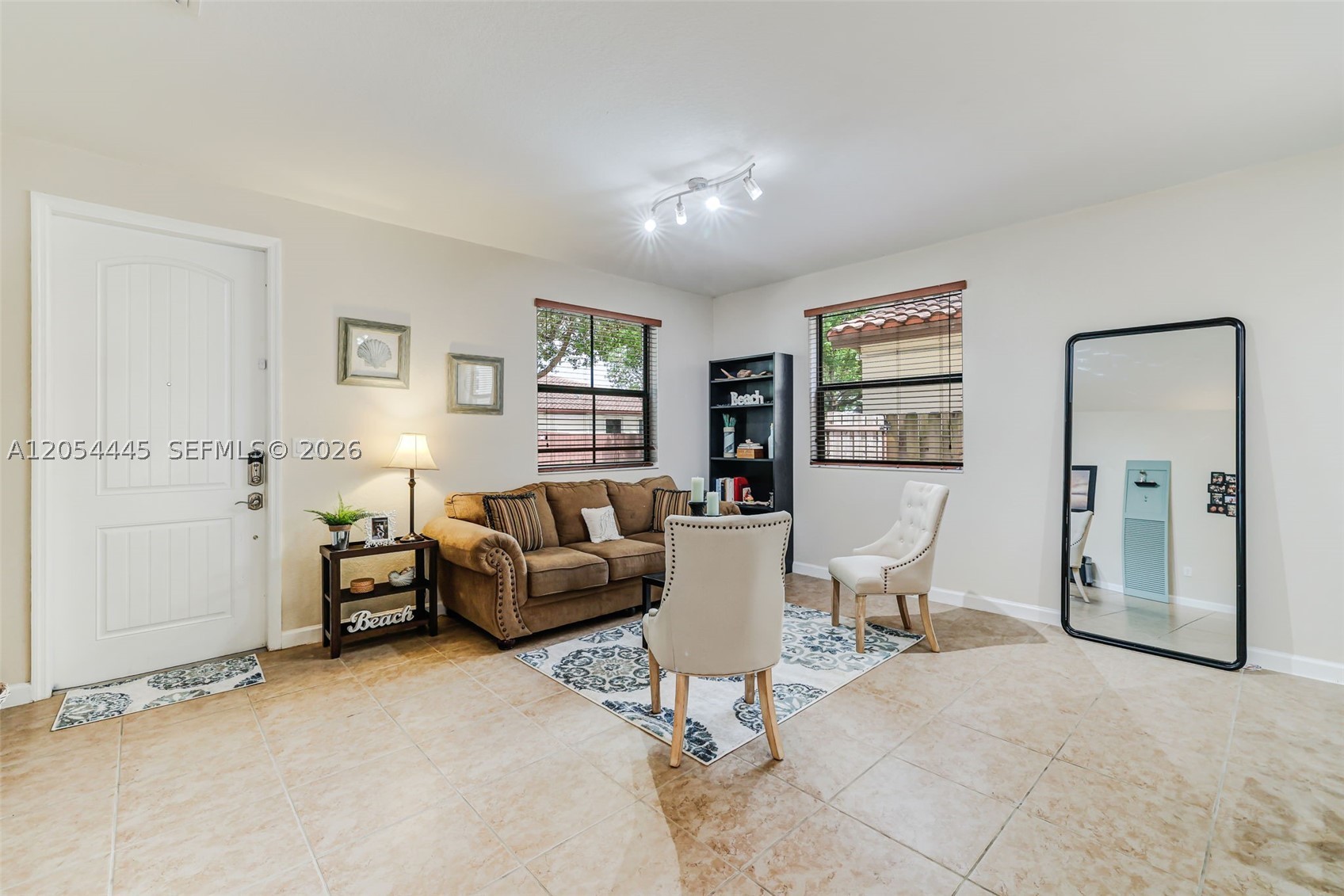 VENETIAN PARC WEST - Residential
