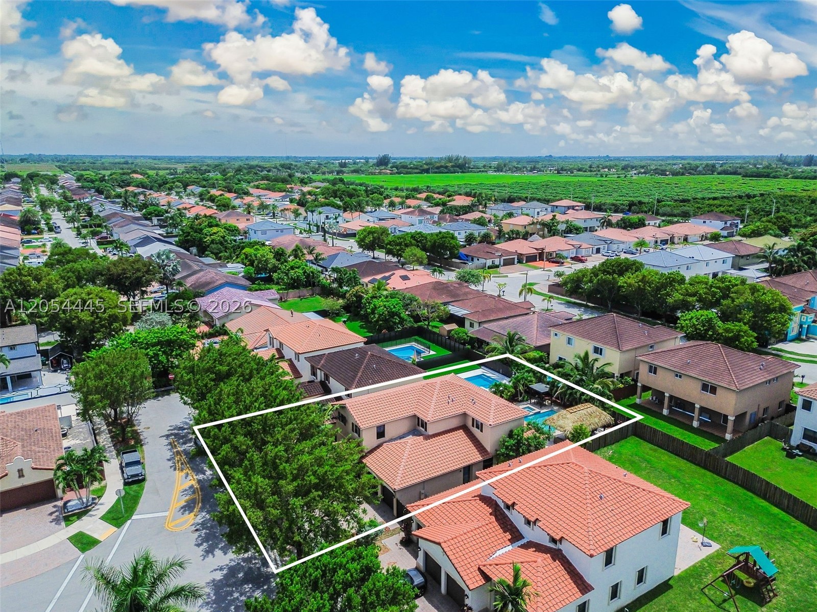 VENETIAN PARC WEST - Residential