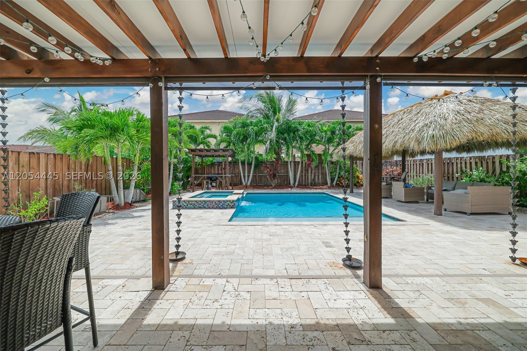 VENETIAN PARC WEST - Residential