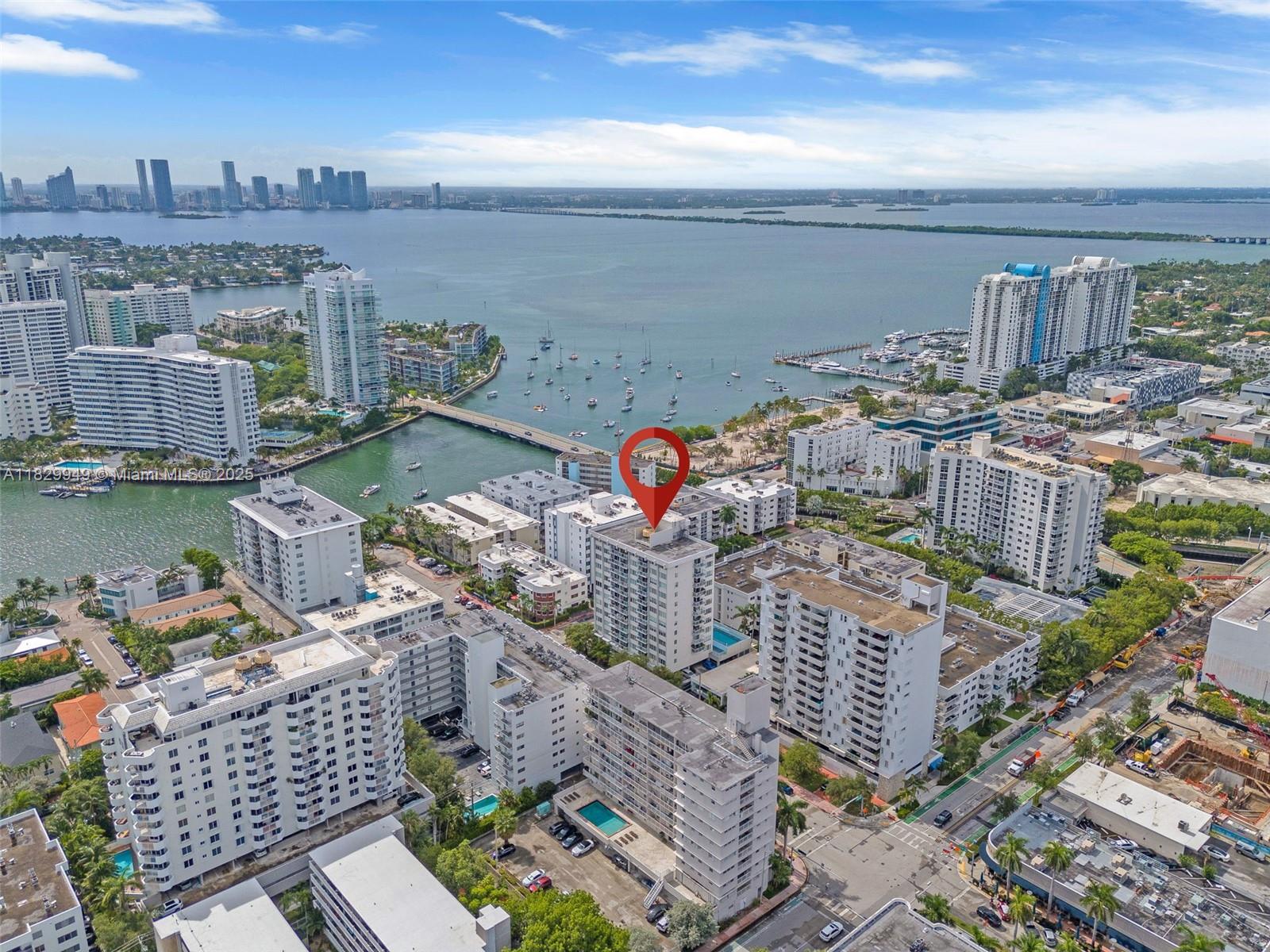 BAYVIEW CONDO - Residential