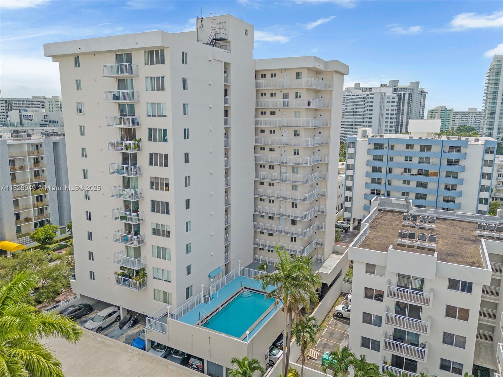 BAYVIEW CONDO - Residential
