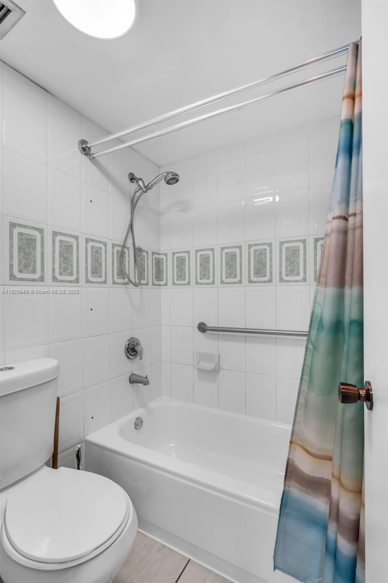 BAYVIEW CONDO - Residential