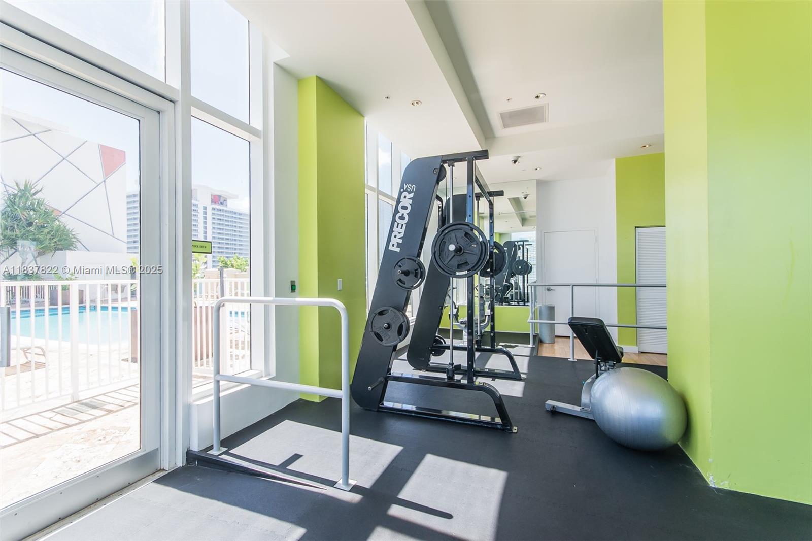 Loft Downtown 2 - Residential Lease