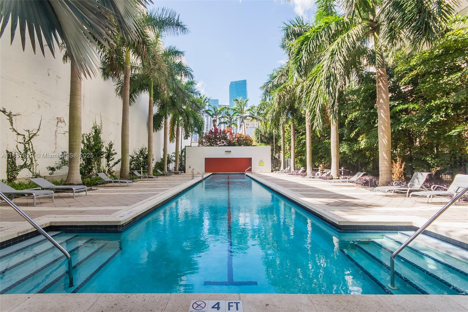 Loft Downtown 2 - Residential Lease