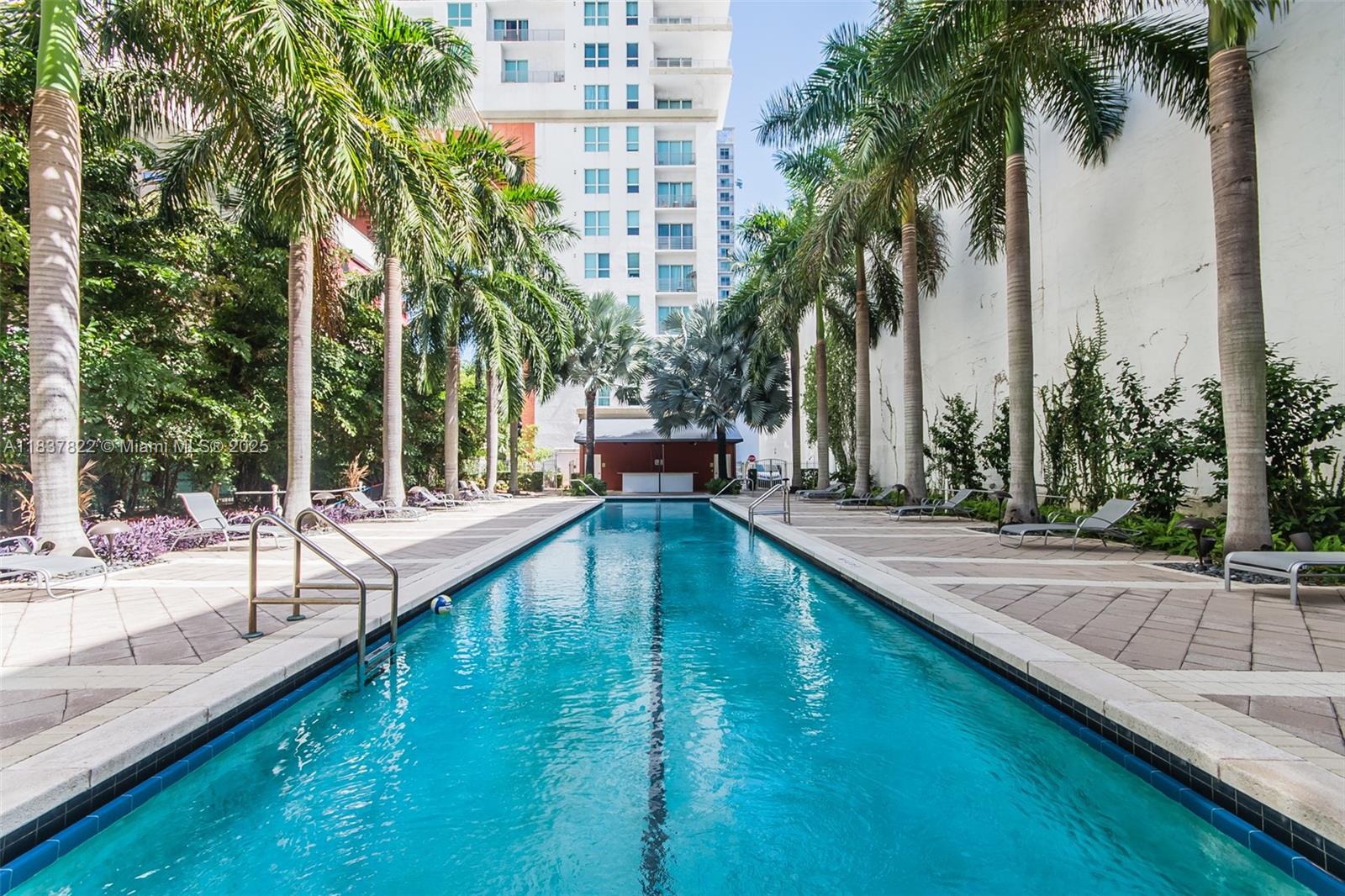 Loft Downtown 2 - Residential Lease