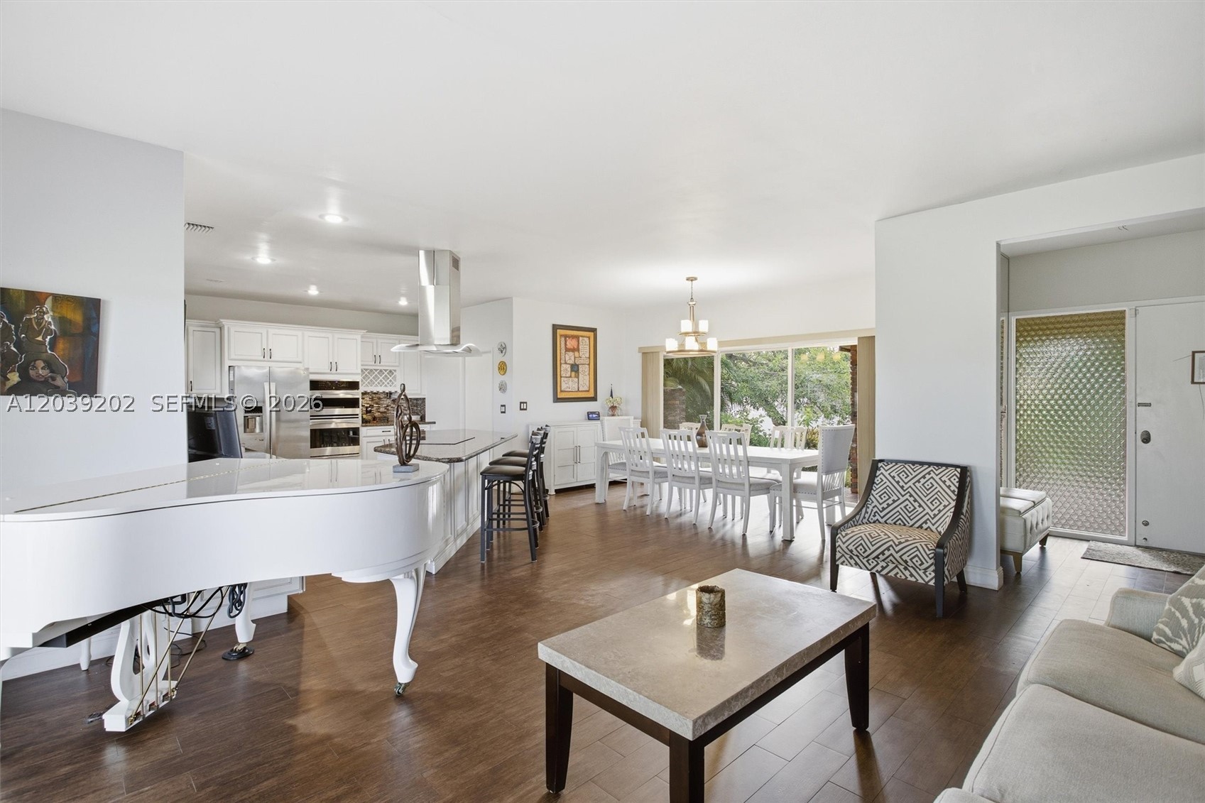 COUNTRY CLUB OF MIAMI EST - Residential